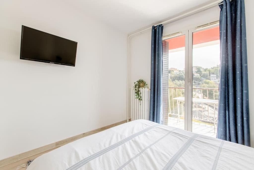 Private Room In Renovated Apartment - Tram 1 Min Walk Nice Eksteriør billede