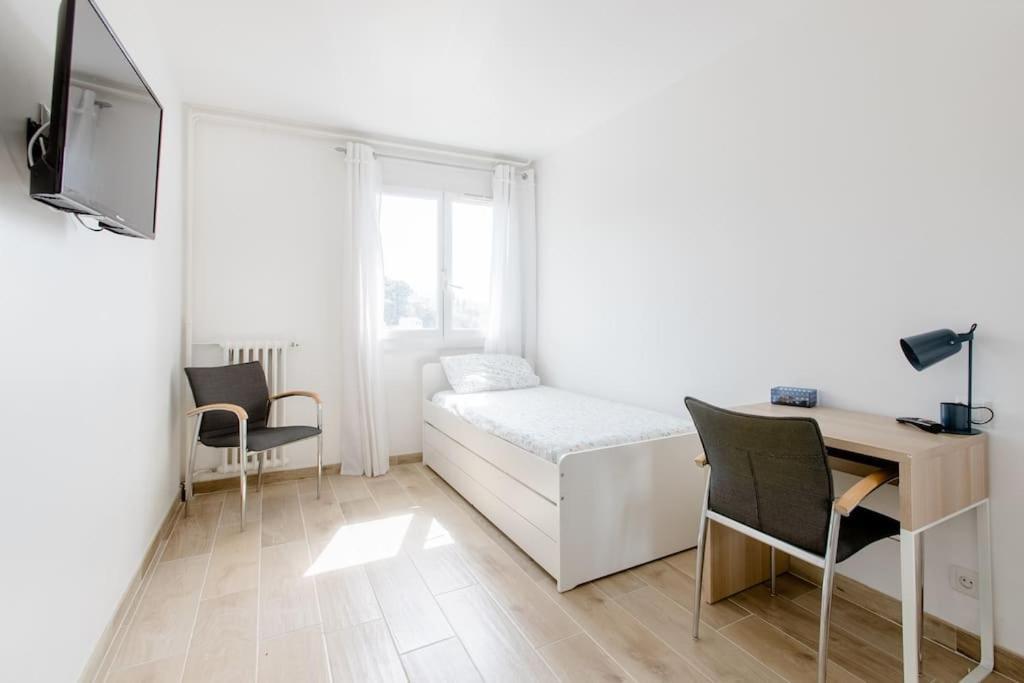 Private Room In Renovated Apartment - Tram 1 Min Walk Nice Eksteriør billede